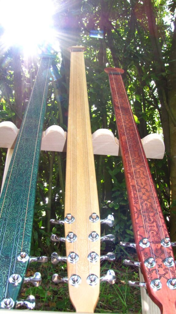 Cosmicbow gravés